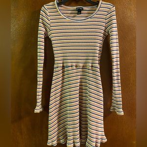 Girls long sleeve dress Sz 6/6x (3x$5/$12)